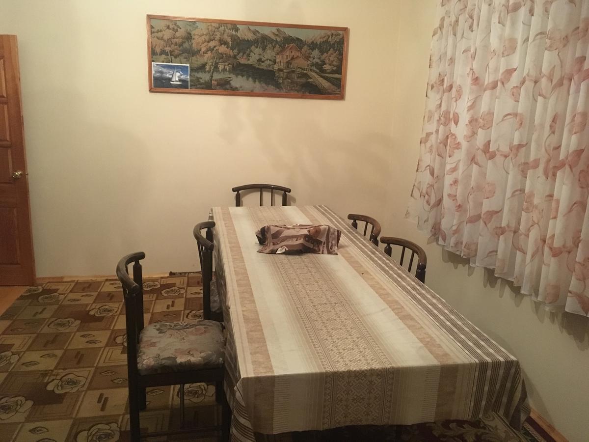 Homestay On Akademika Sakharova Soechoemi Buitenkant foto